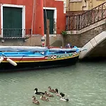 Bella Addai Apartament